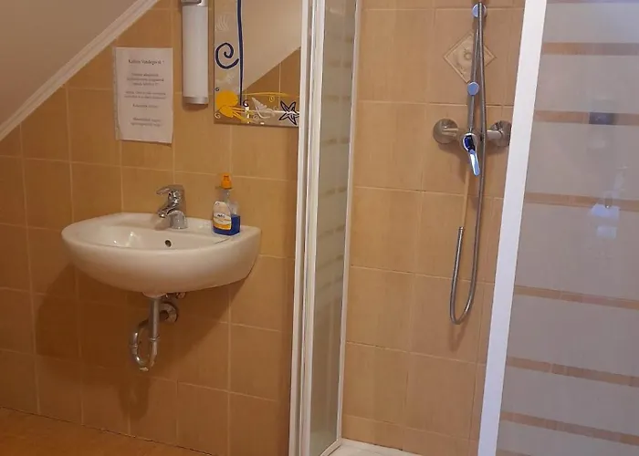 Bed & Breakfast Kemences Fogado Tardos
